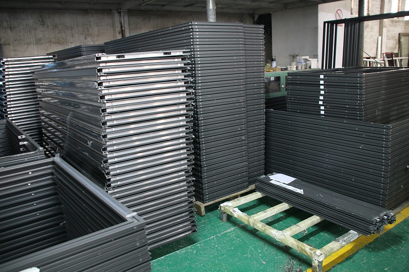 樓上樓門(mén)窗-鋁門(mén)窗工程產(chǎn)品半成品