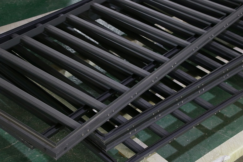 iphone12不再隨機附贈充電器和耳機？樓上樓高端門窗質(zhì)量不減配