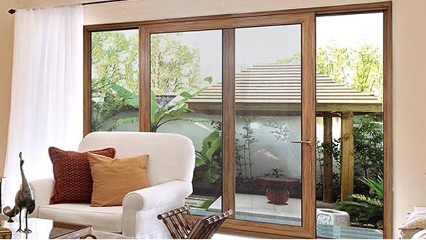 高端別墅門窗的標(biāo)配？國內(nèi)門窗十大品牌樓上樓門窗：就這？