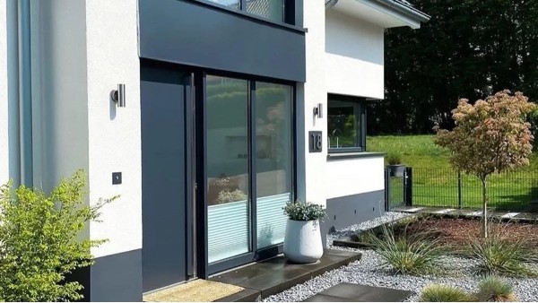 日子過久了才發(fā)現(xiàn)，家里使用樓上樓節(jié)能系統(tǒng)門窗很有必要！