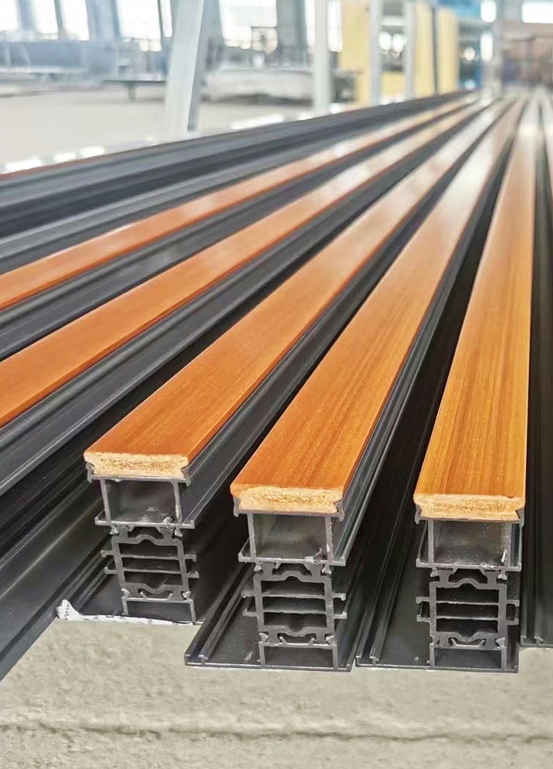 鋁合金門(mén)窗怎么選？什么樣的更好用？我家換了三次門(mén)窗，可以說(shuō)一說(shuō)感受！