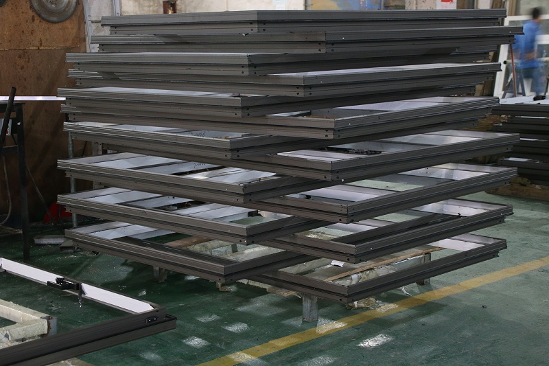 來看看樓上樓高端門窗的行業(yè)標(biāo)準(zhǔn)，別再使用“差不多”的鋁合金門窗啦！