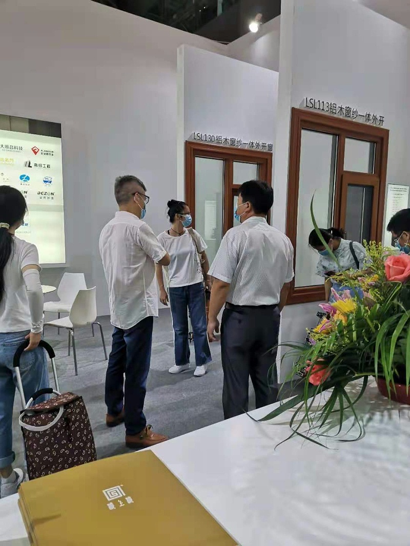 2021廣州建博會 | 樓上樓健康鋁木系統(tǒng)門窗精彩回顧！
