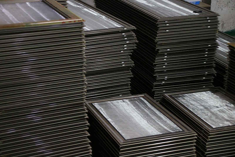 高檔鋁合金門窗的定制設(shè)計，原來大有講究！【樓上樓門窗】