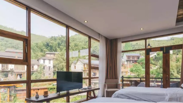 佛山高端鋁木系統(tǒng)門窗哪家門窗定制廠家的好？